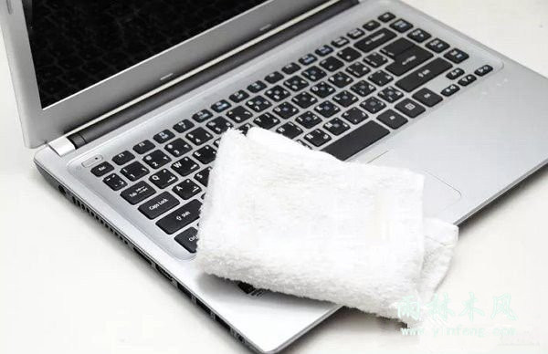 处理笔记本电脑键盘进水的小方法！4
